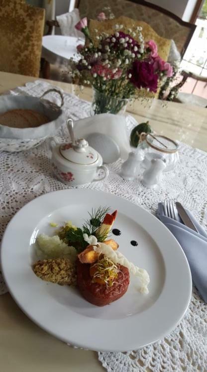 Dwor Osmolice Bed & Breakfast Bialki Dolne Exterior photo